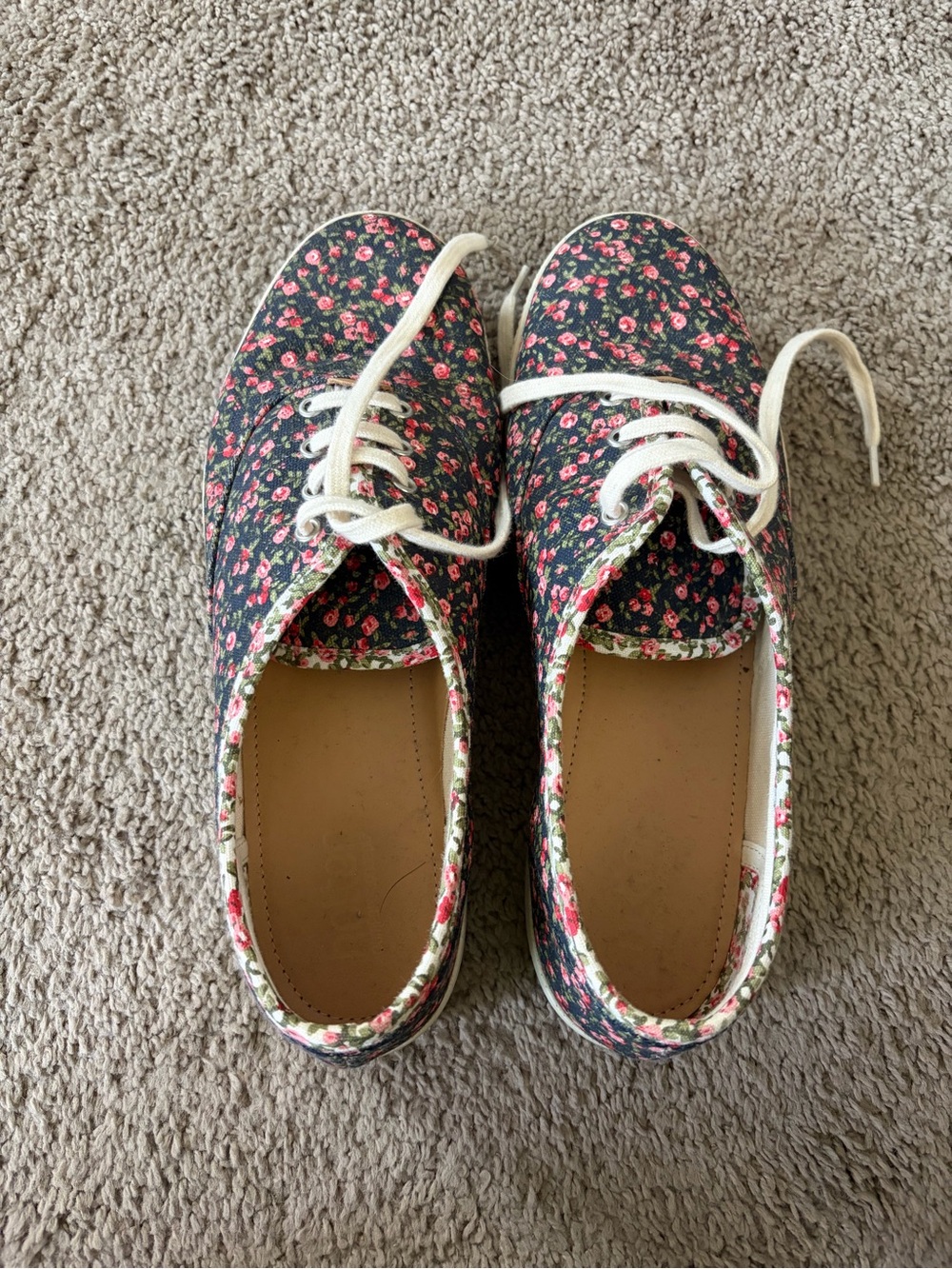 Made in England floral sneakers, women’s size 10